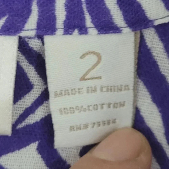 Chico's Womens Size 2/L Purple Geometric Pattern  Button-Up Shirt  20PT - Picture 5 of 9